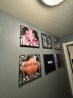 Vinyl record display