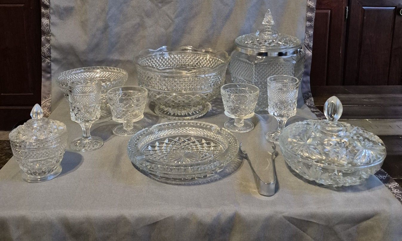Anchor Hocking Wexford Glass Lot