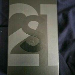 Samsung Galaxy S21 Ultra 5G SM-G998U - 256GB - Phantom Black (Unlocked)

