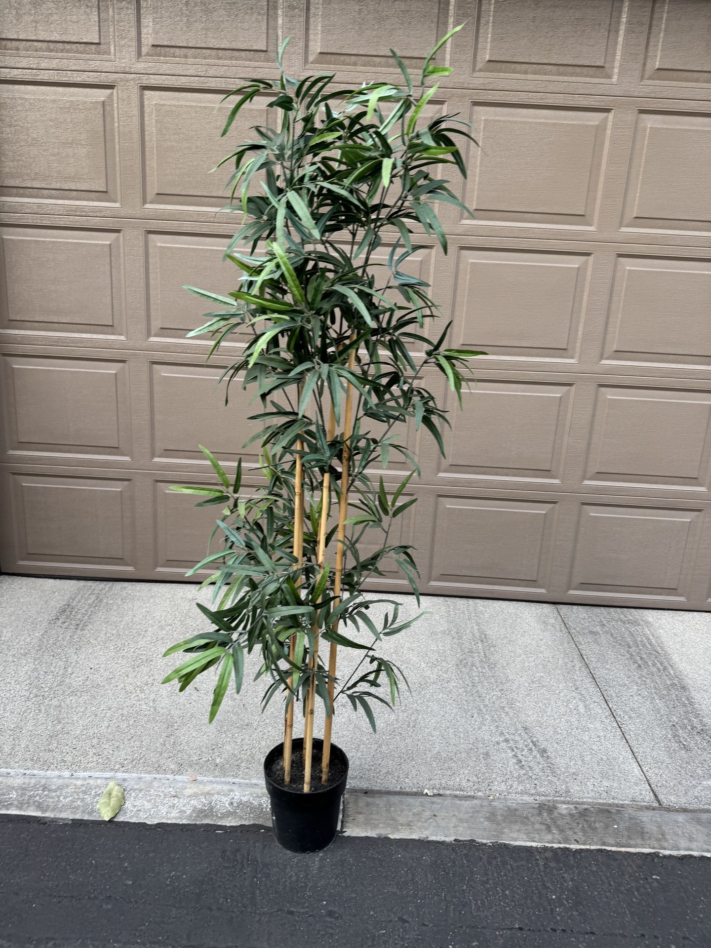 FAUX TIKI BAMBOO LEAVES PLANT- SIZE: 5' 9" Ht approximate no