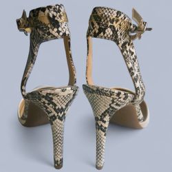 Jessica Simpson “Hadiya” Heels – Size 7.5M 