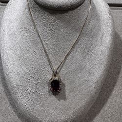 10k Effy  1.91 ct natural  Ruby and Dia fashion necklace