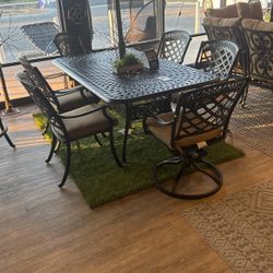 7pc Cast Aluminum Table Set 