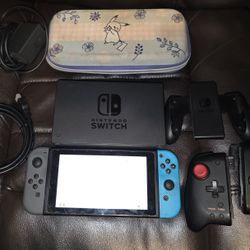 Nintendo Switch with extra Joycons 