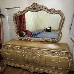 Bed Room Set