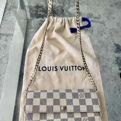 Louis Vuitton Wallet On Chain 