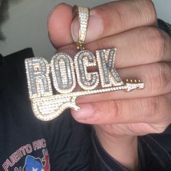 Rock Pendant 14k GF