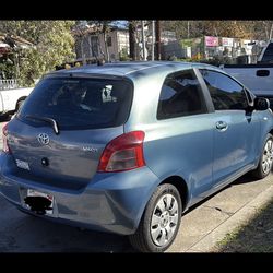 Toyota Yaris Hatchback – ONLY 75K Miles – Clean Title – Backup Camera – Tinted Windows