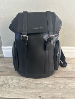 Michael Kors Men’s Leather Backpack – Black – Like New