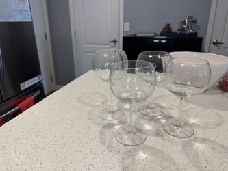 Set of 4 Balloon Wine Glasses