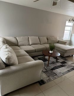 Beige L-Shaped Couch – Cash Only / Pickup Only