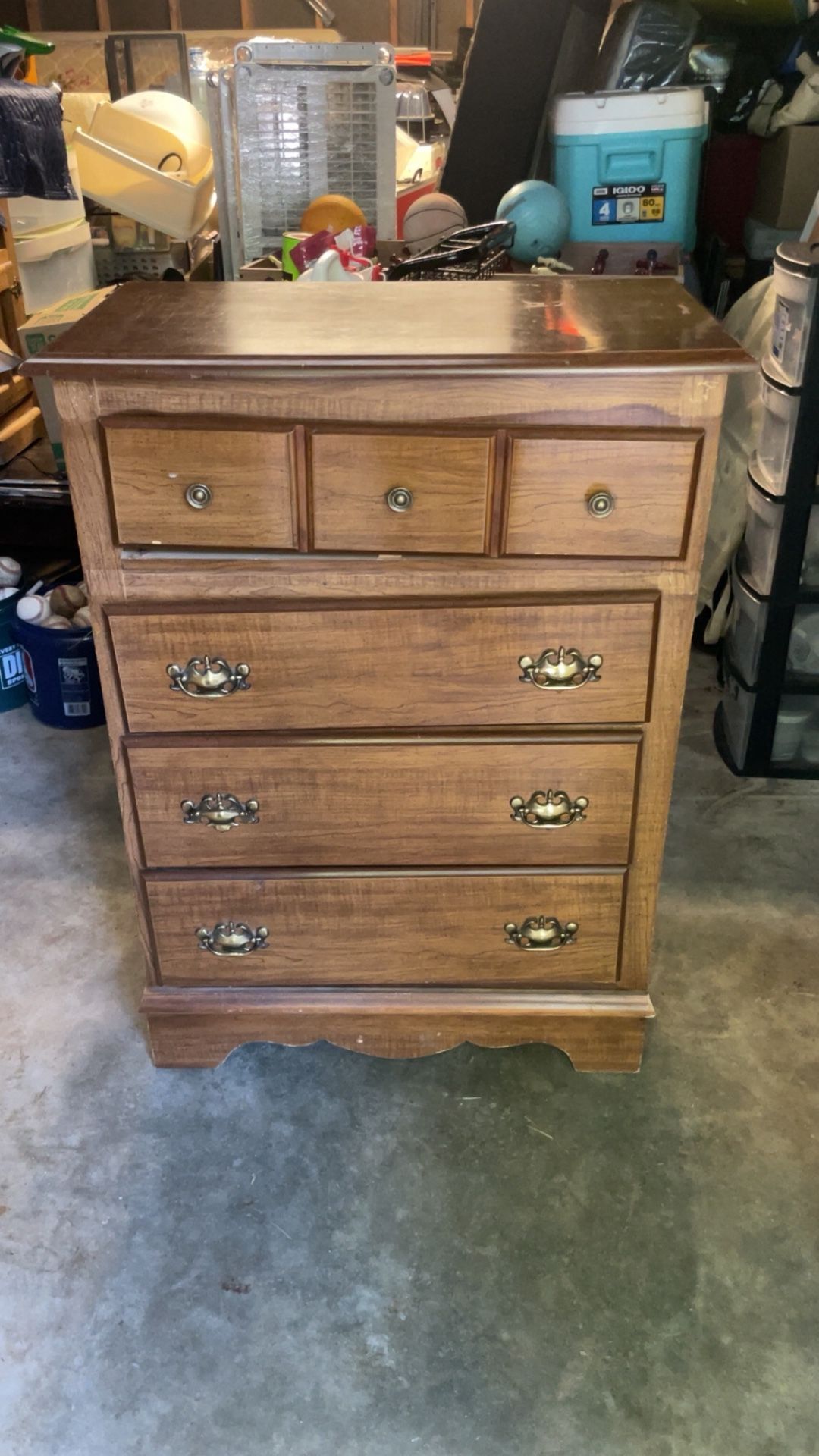 Dresser