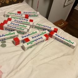 Ten Toothpastes , Leave Your Mouth Fresh. $3 For Each Or $20 For All (NO SHIPPING)