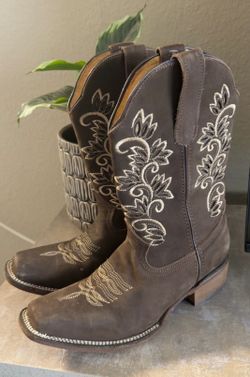 Women’s Boots