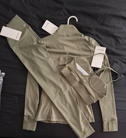 Lululemon 3-Piece Activewear Set with Tags