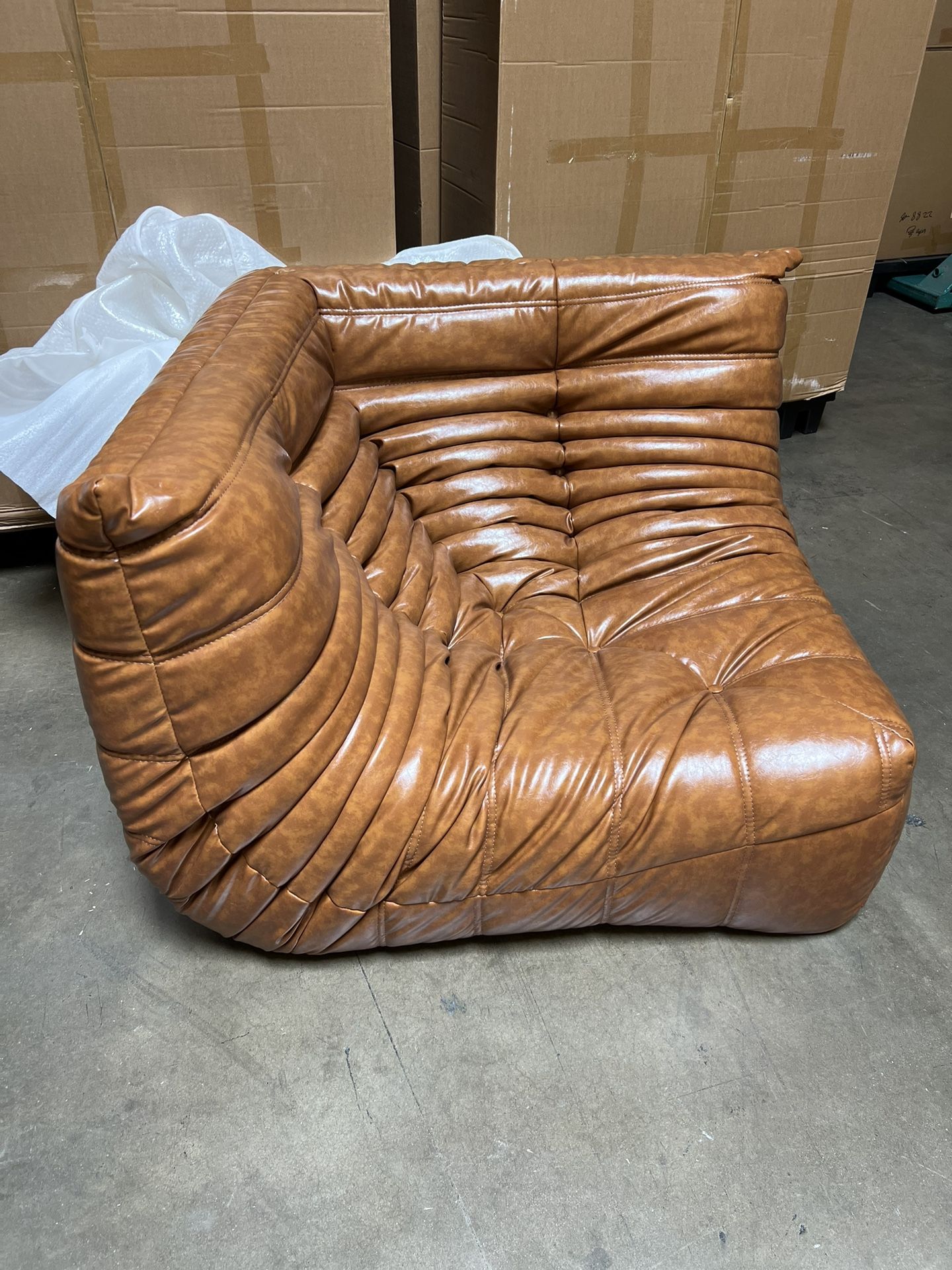 Togo Style Corner Vintage Brown$800