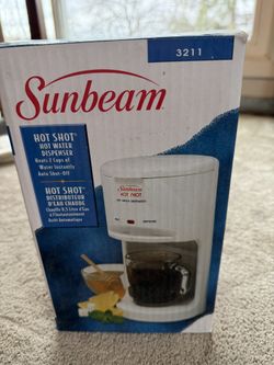Sunbeam Hot Shot Hot Water Dispenser – Model 3211 – NEW in Box