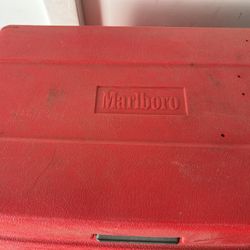 Marlboro Ice Chest 