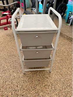 3  Drawer Stand/Shelf