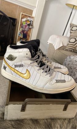 Jordan 1 mid “Openning Day”