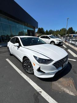 2023 Hyundai Sonata Hybrid