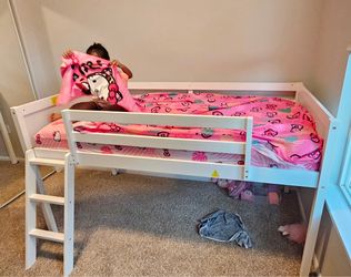 Twin size loft bed