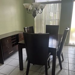 Dinning Room Set