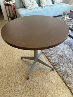 Dinette table
