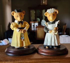1994 Vintage Bear Figurines