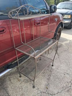 Estante de metal solido para jardin