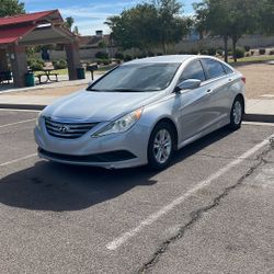 2014 Silver  Hyundai Sonata 