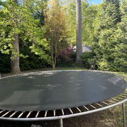 16ft Trampoline 