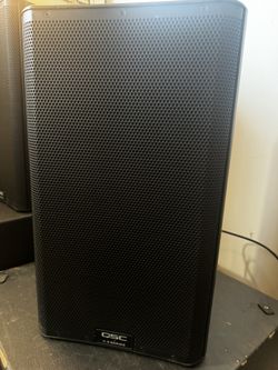 QSC K12.2 Powered Speakers