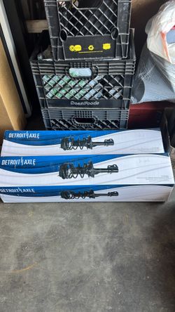 NEW Detroit Axle rear shocks for Lexus LS460