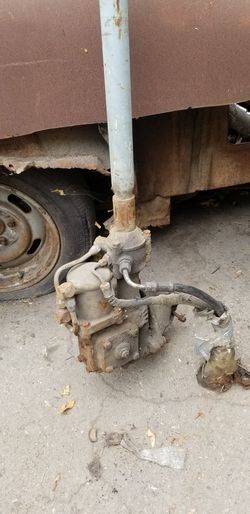 1953 54 Chevy power steering unit with column