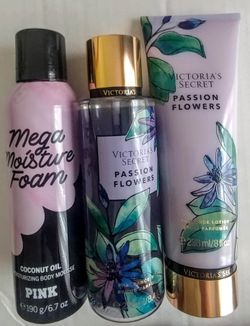 Victoria Secret Mist lotion and Mousse set