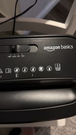 Amazon basics paper shredder