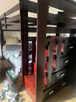 Bunk bed