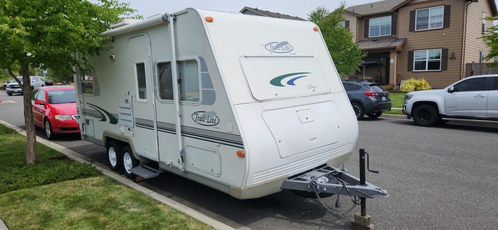2001 R-Vision Trail-Lite