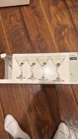 Martini glasses set of 4 new in box