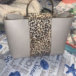 Medium Purse