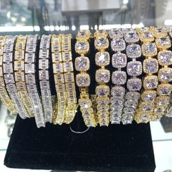 Bracelets Gold Plated / Silver Plated / Sizes 7”, 8”