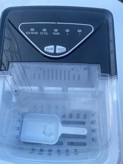 Ice maker machine