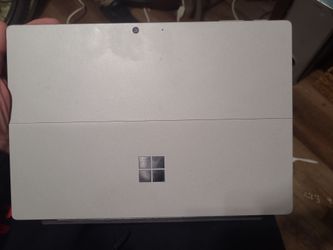 Surfacebook pro 7 i7