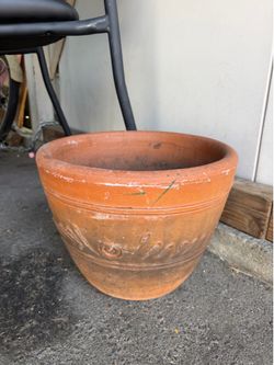 Plant pot