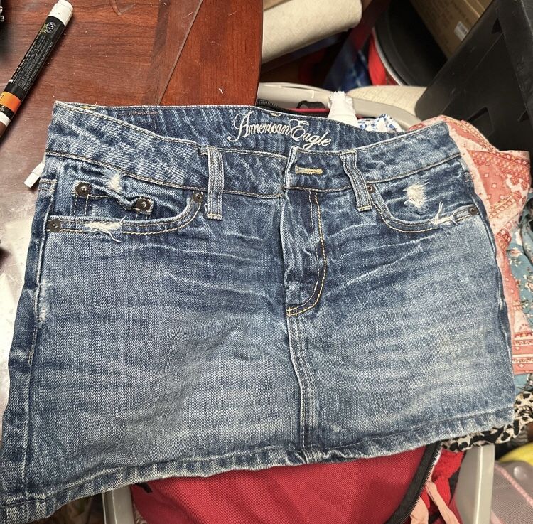 American Eagle Skirt