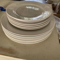 Thomson Pottery Dinnerware
