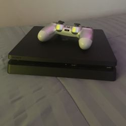 PS4