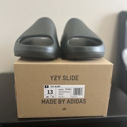 Adidas Yeezy Slide Dark Onyx Size 13 