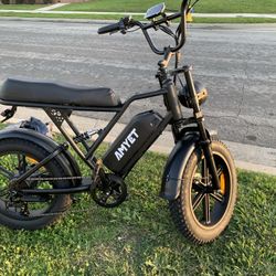 1500W High-Output Electric Bike | Fat Tires | Dual Suspension | New Condition 